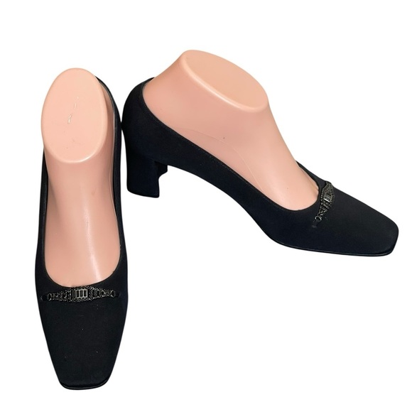 Stuart Weitzman Pump Women's
7.5AA Black Fabric Embellish Slip
On Block Heel - Picture 1 of 14